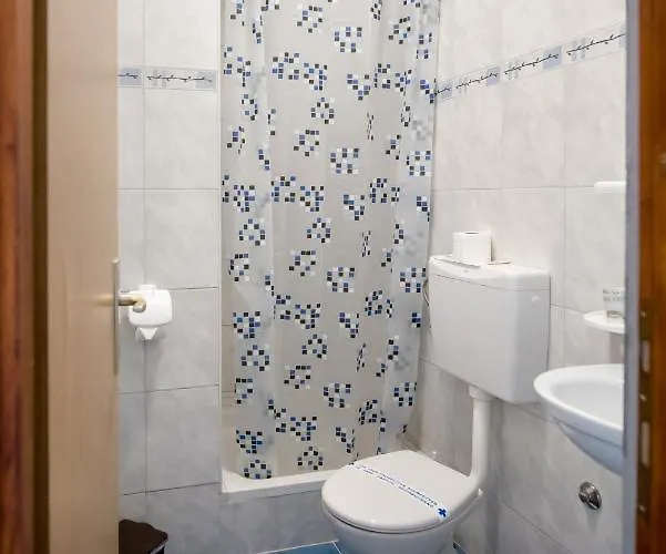 皮奇奇酒店 Luka (Dugi Otok)