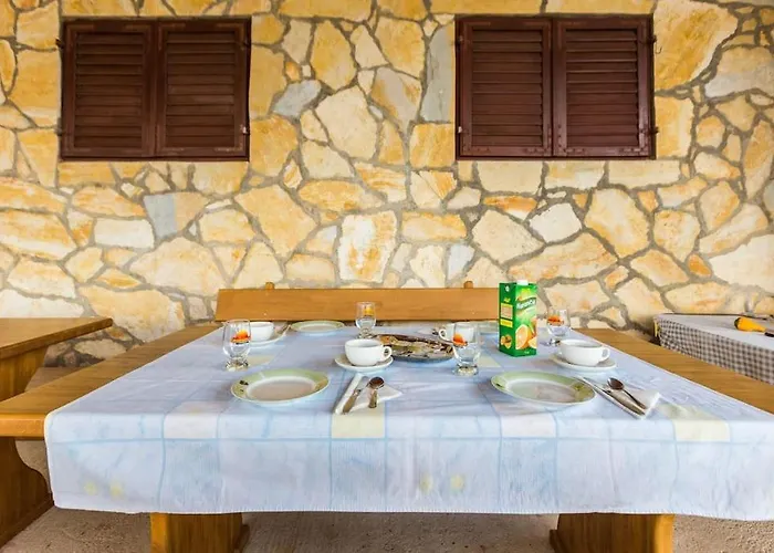 皮奇奇酒店 3* Luka (Dugi Otok)